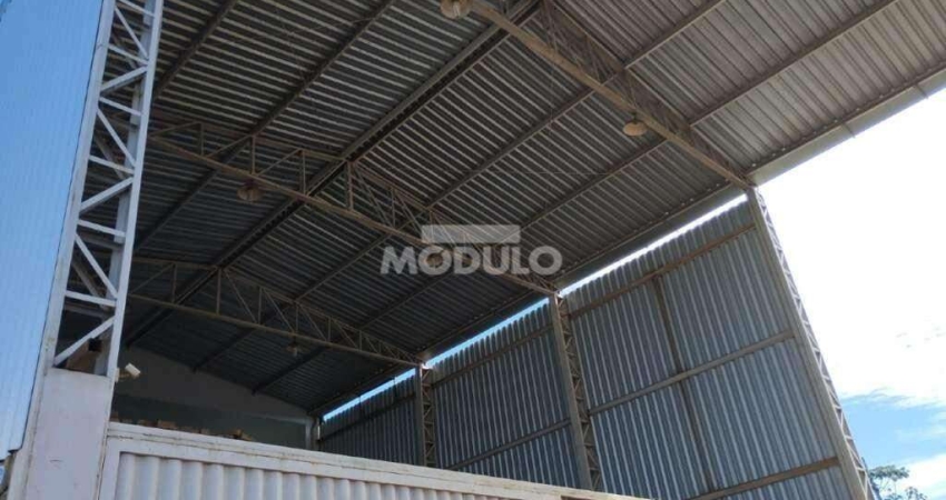 Barracão / Galpão / Depósito à venda na Rua dos Teófilos, --, Distrito Industrial, Uberlândia