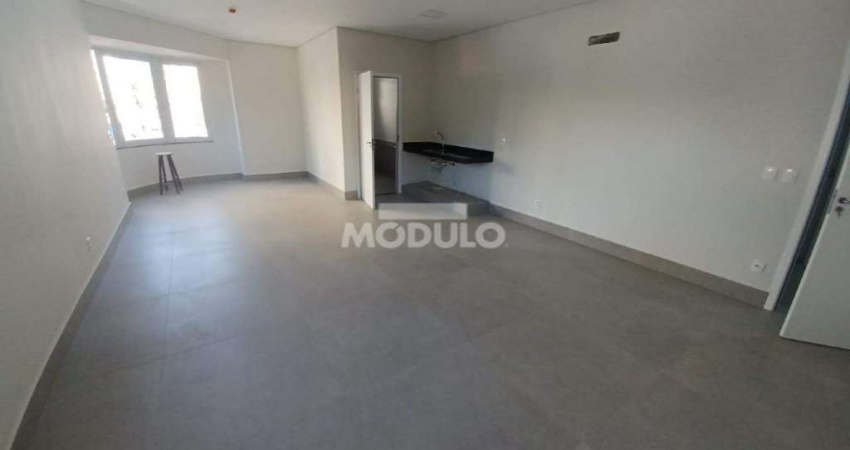 Sala comercial para alugar na Praça Tubal Vilela, --, Centro, Uberlândia