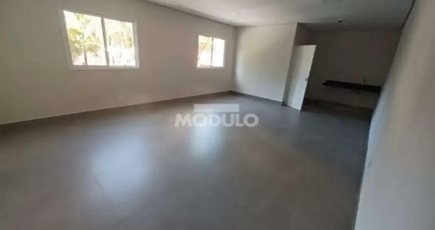 Sala comercial para alugar na Praça Tubal Vilela, --, Centro, Uberlândia
