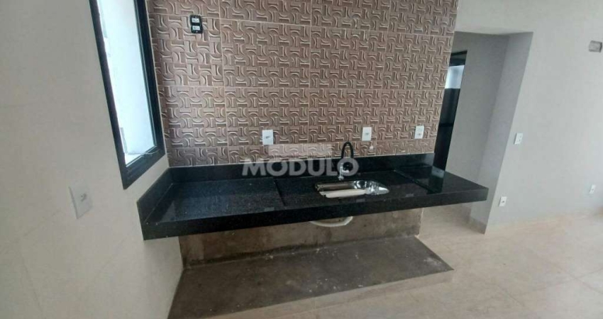 APARTAMENTO para aluguel, 2 quartos, 1 suíte, 1 vaga, UMUARAMA - Uberlândia/MG
