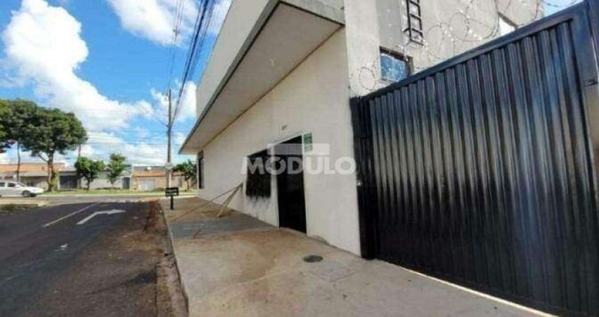 Sala comercial para alugar na Rua Turbina, --, Granada, Uberlândia
