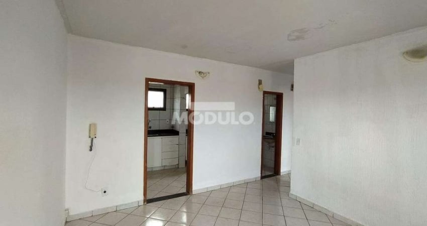 APARTAMENTO à venda, 3 quartos, 1 suíte, 1 vaga, Chácaras Tubalina e Quartel - Uberlândia/MG