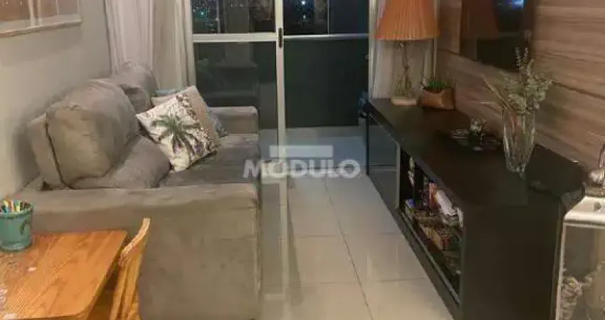 APARTAMENTO à venda, 3 quartos, 1 suíte, 2 vagas, Osvaldo Rezende - Uberlândia/MG