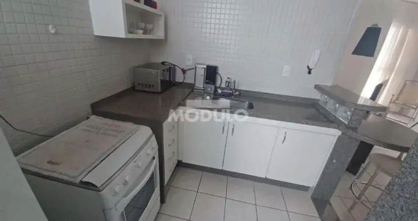 Apartamento residencial mobiliado para locação no bairro patrimônio.