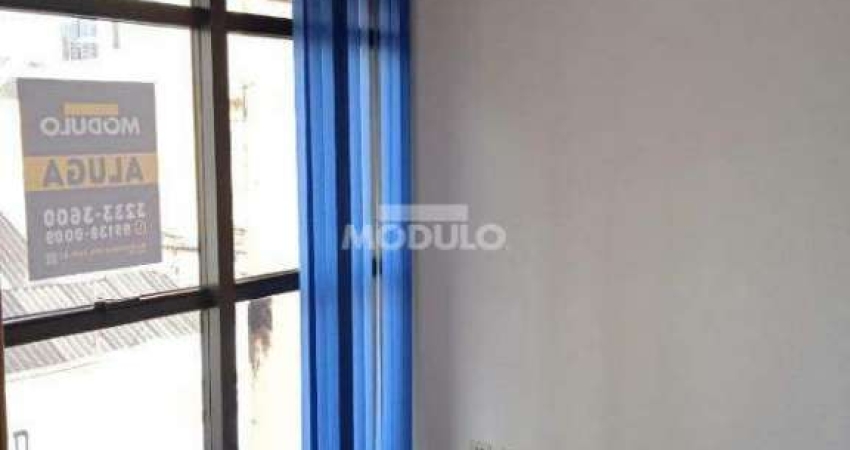 Casa à venda na Rua Machado de Assis, --, Centro, Uberlândia