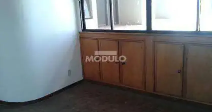 Apartamento todo montado no Centro