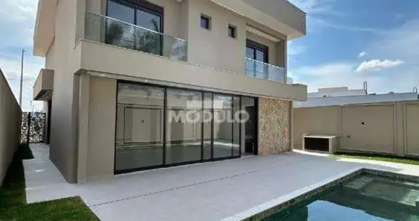 Excelente Sobrado Fino Acabamento Condominio Cyrela