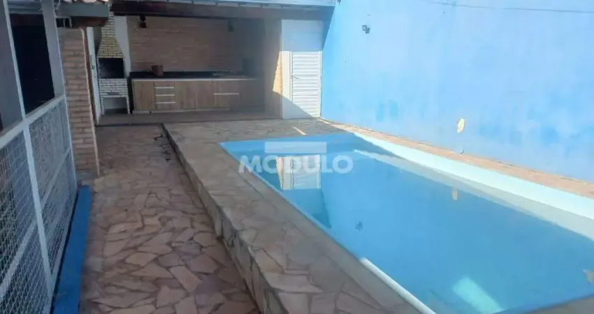 Casa com 3 quartos à venda na Rua Javari, --, Lidice, Uberlândia