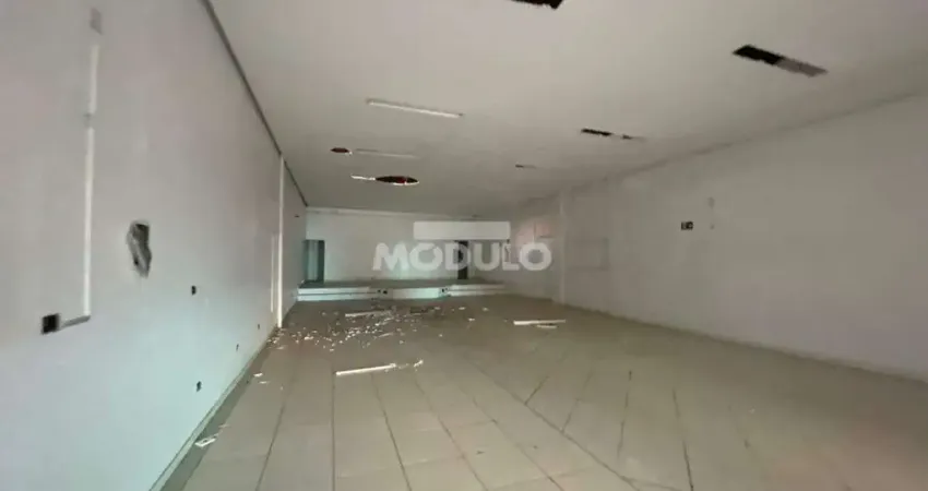 Ponto comercial para alugar na Avenida Cipriano Del Favero, --, Centro, Uberlândia