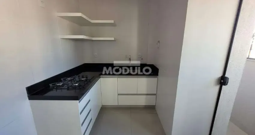 Apartamento com 2 quartos para alugar na Avenida Professora Juvenília dos Santos, --, Santa Mônica, Uberlândia