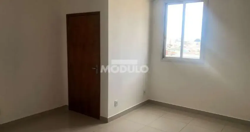 Sala comercial para alugar na Avenida Vasconcelos Costa, --, Osvaldo Rezende, Uberlândia