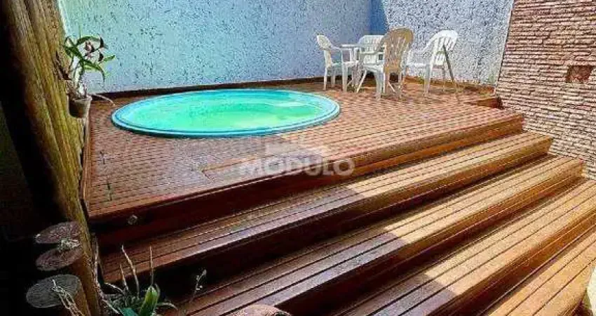 CASA RESIDENCIAL à venda, 3 quartos, 1 suíte, 3 vagas, Vigilato Pereira - Uberlândia/MG