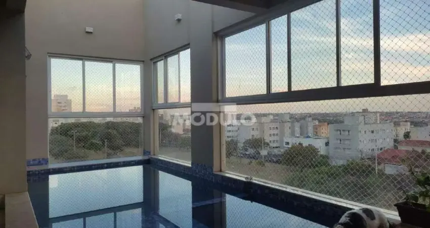 COBERTURA DUPLEX à venda, 3 quartos, 3 suítes, 2 vagas, Santa Mônica - Uberlândia/MG