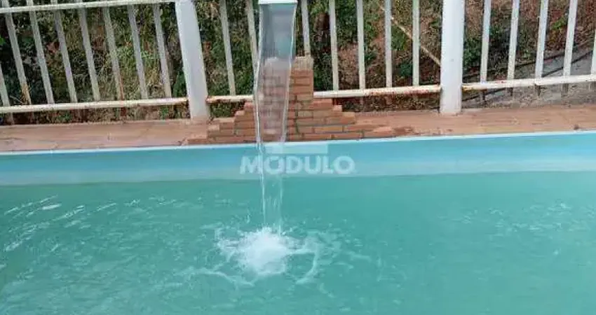 CHÁCARA à venda, 2 quartos, MIRANDA - Uberlândia/MG