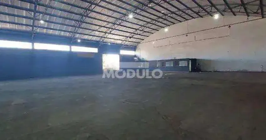 Galpão comercial para locação, bairro Custódio Pereira