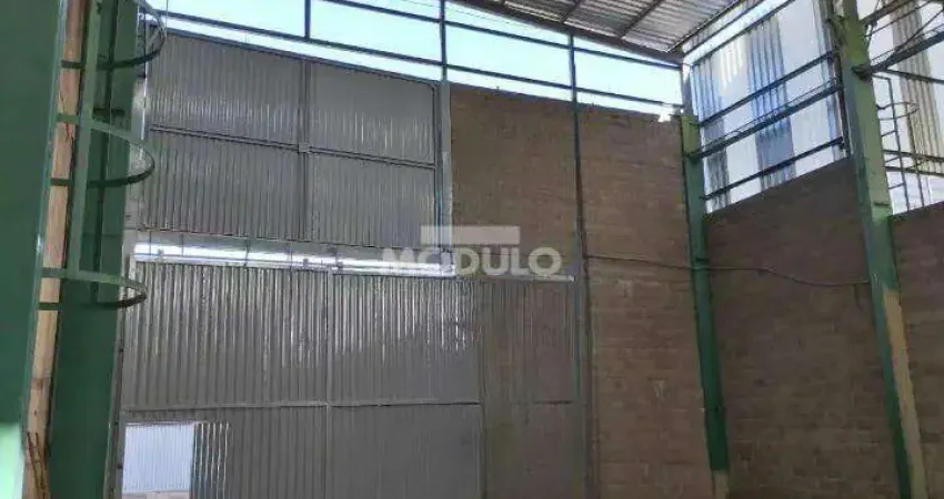 Barracão / Galpão / Depósito para alugar na Rua Tunísia, --, Tibery, Uberlândia