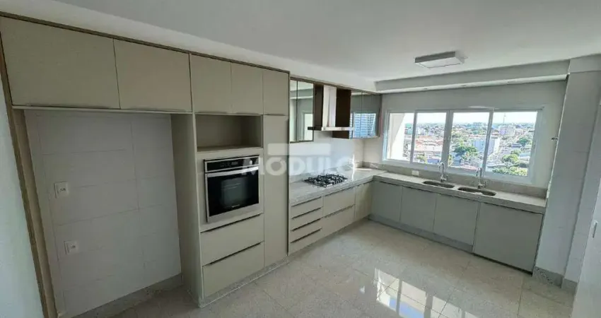 Apartamento com 3 quartos para alugar na Rua Tapuirama, --, Osvaldo Rezende, Uberlândia
