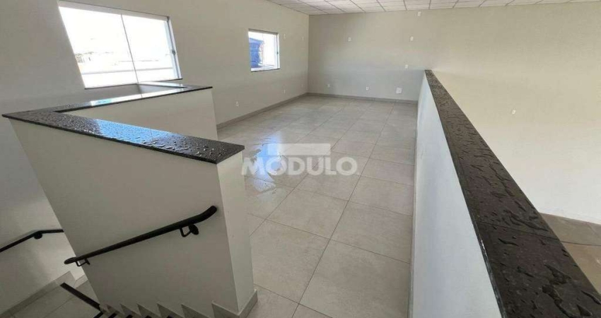 Galpão/Depósito/Barracão à venda, 2 vagas, LOTEAMENTO MONTE HEBRON - Uberlândia/MG