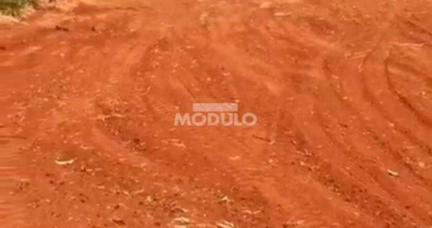 Terreno à venda na Rua das Gaivotas, --, Cidade Jardim, Uberlândia