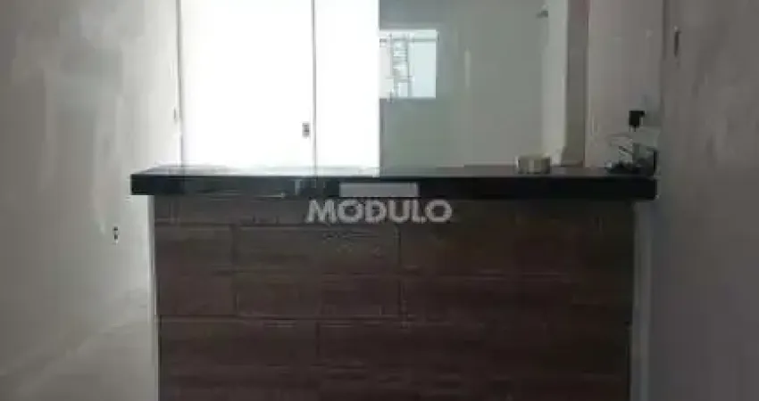 CASA RESIDENCIAL à venda, 2 quartos, 1 suíte, 1 vaga, JARDIM CANAA - Uberlândia/MG