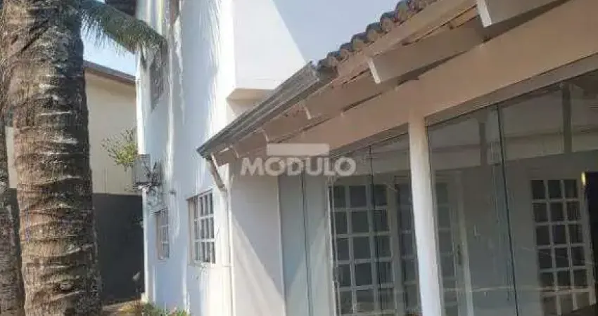 Casa residencial para locação bairro Morada da Colina com 4 quartos