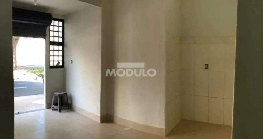 Ponto comercial para alugar na Avenida César Finotti, --, Santa Mônica, Uberlândia
