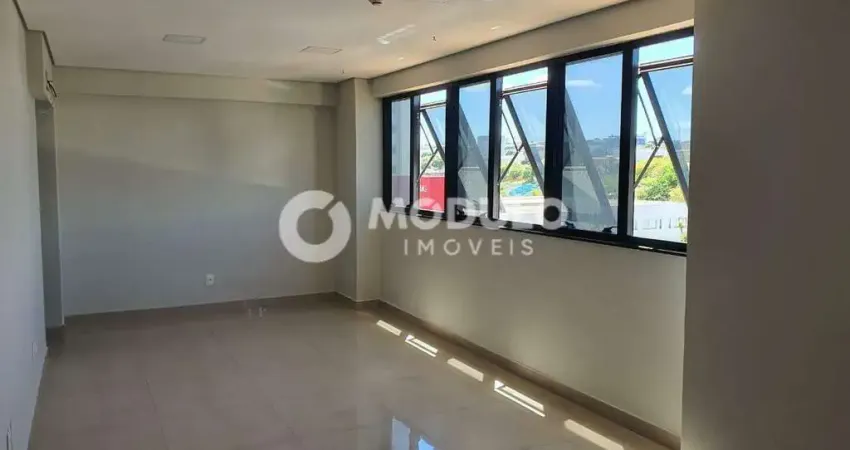 Sala comercial para alugar na Avenida Rondon Pacheco, --, Tibery, Uberlândia