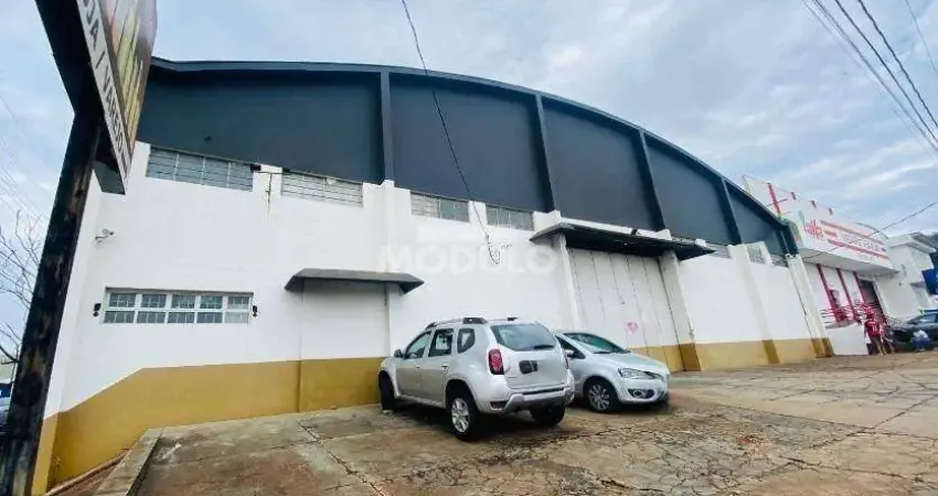 Galpão Comercial para locação Bairro Custódio Pereira