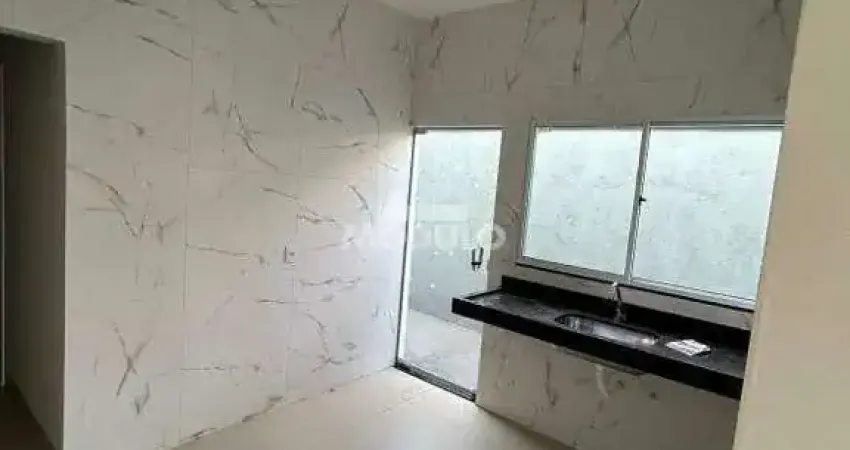 CASA RESIDENCIAL à venda, 2 quartos, 1 suíte, 2 vagas, JARDIM CANAA - Uberlândia/MG