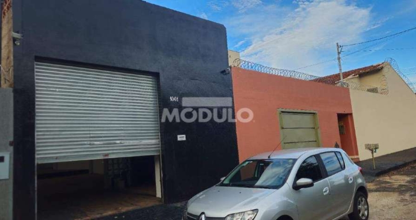 Barracão / Galpão / Depósito para alugar na Avenida Doutor Jaime Ribeiro da Luz, --, Santa Mônica, Uberlândia