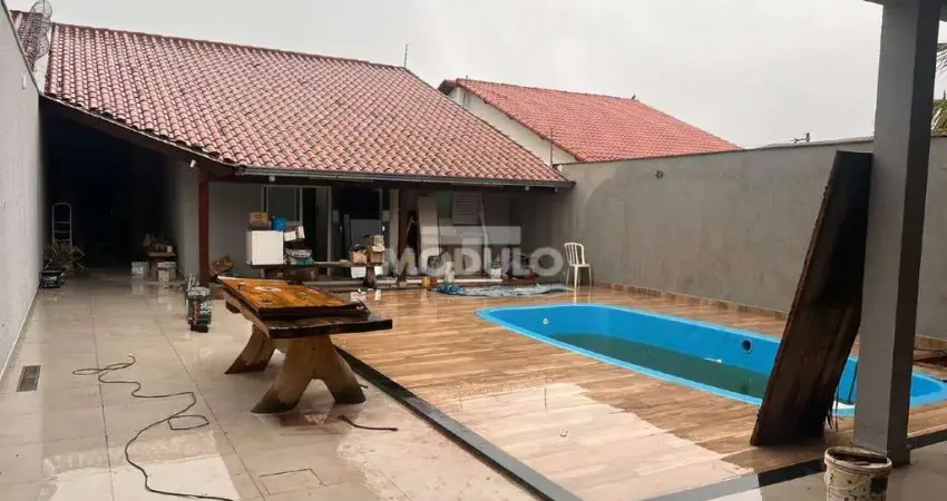 CASA RESIDENCIAL à venda, 3 quartos, 1 suíte, 3 vagas, Granada - Uberlândia/MG