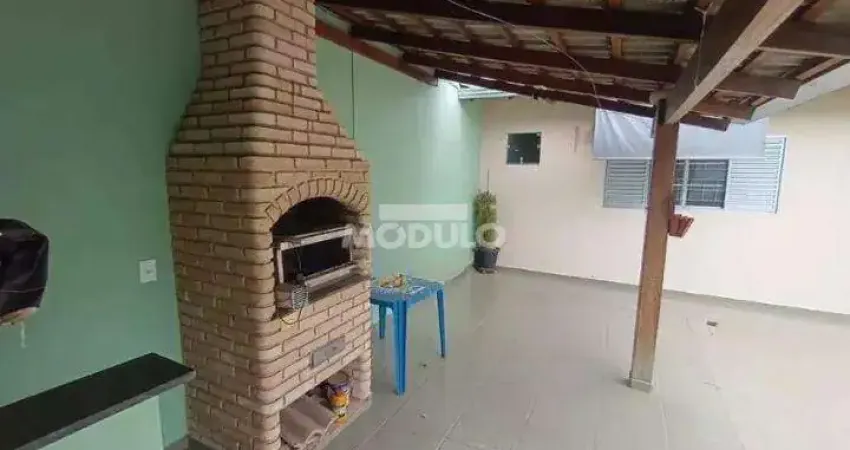 Casa residencial disponível para locação bairro Tubalina.