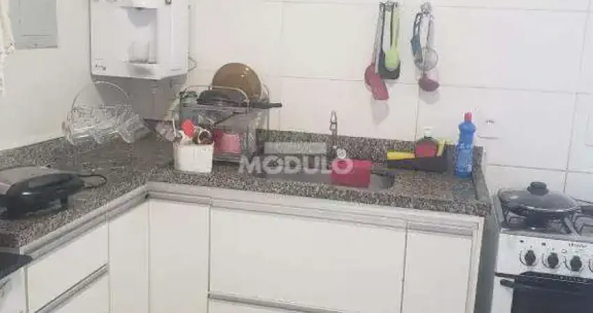 APARTAMENTO à venda, 3 quartos, 1 suíte, 2 vagas, ALTO UMUARAMA - Uberlândia/MG