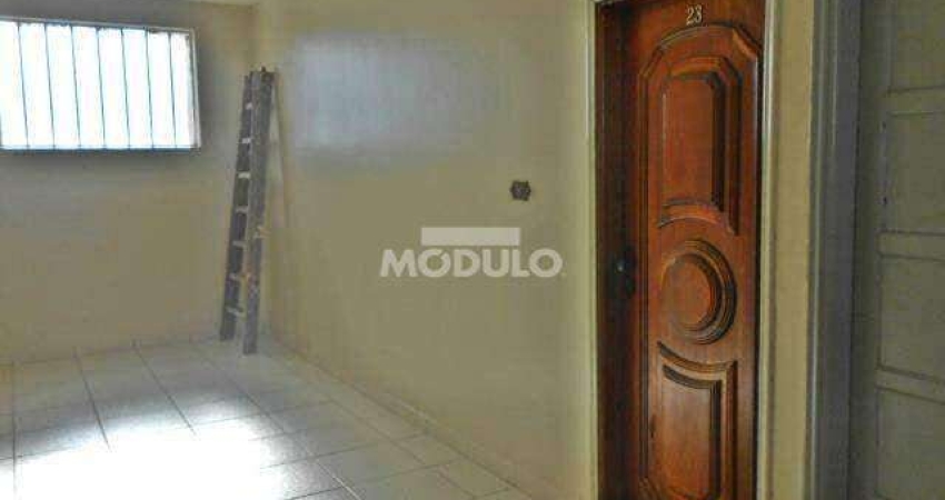 APARTAMENTO à venda, 3 quartos, 1 suíte, Martins - Uberlândia/MG