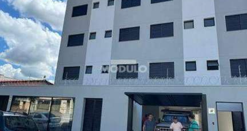 Apartamento com 2 quartos e suite no Daniel Fonseca