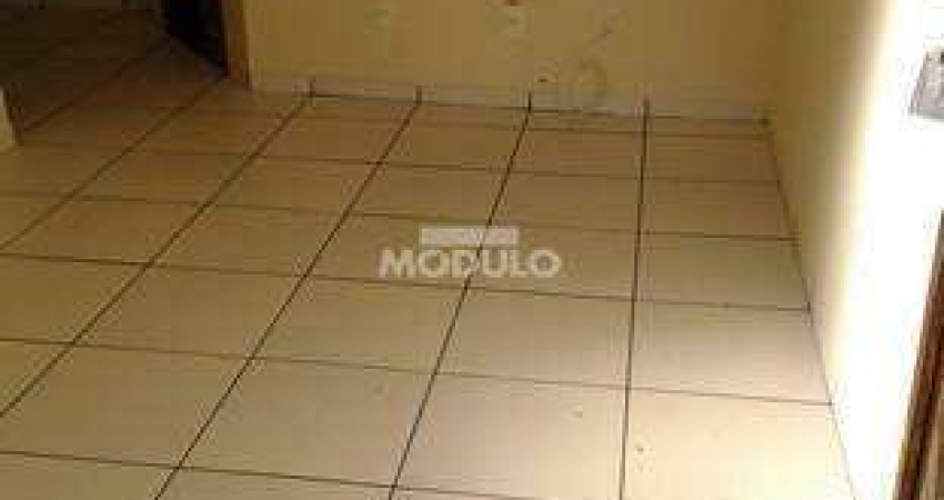 Apartamento residencial para locação, bairro Planalto com 3 quartos