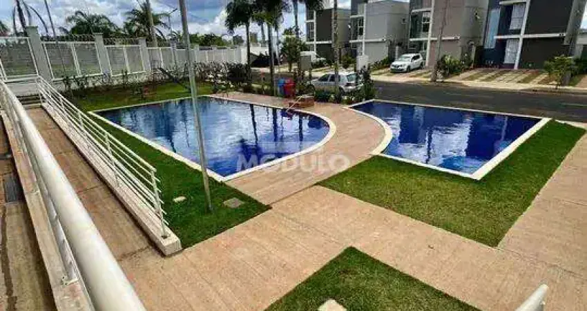 CASA DE CONDOMÍNIO à venda, 3 quartos, 3 suítes, 2 vagas, BOSQUE DOS BURITIS - Uberlândia/MG