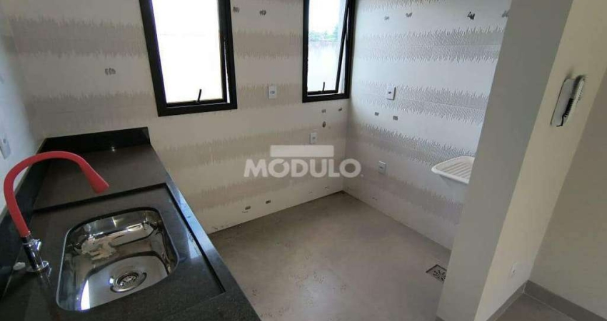 Apartamento com 2 quartos para alugar na Rua Paraíba, --, Umuarama, Uberlândia