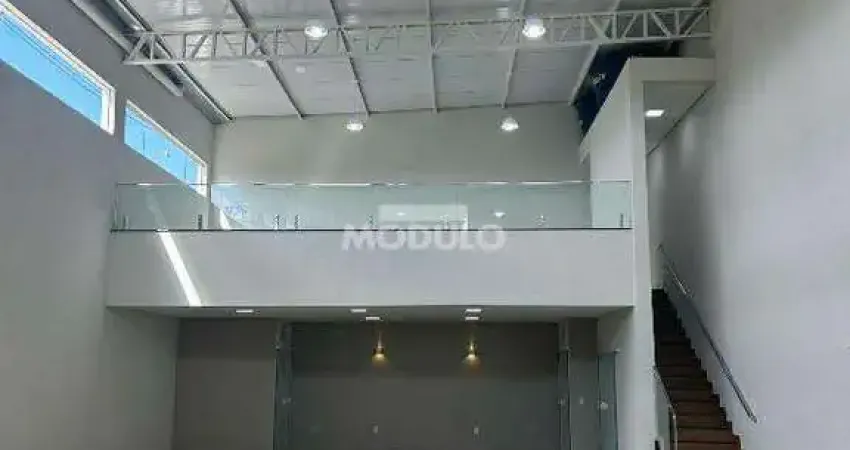 Barracão / Galpão / Depósito para alugar na Avenida Tonico Rezende, --, Jardim Europa, Uberlândia