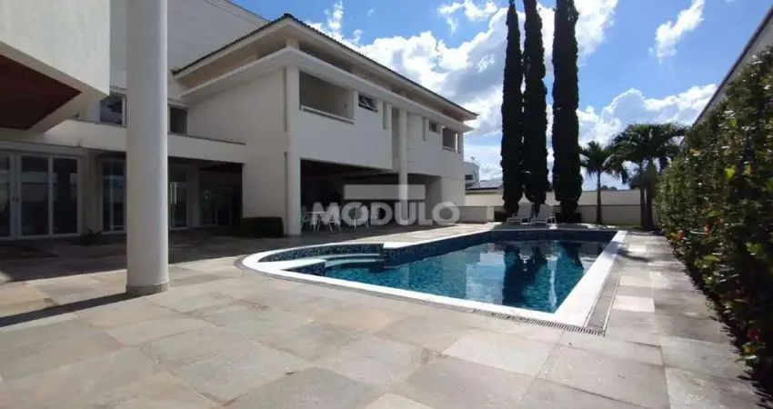 Casa com 5 quartos para alugar na Rua Avelina Rodrigues Oliveira, --, Morada da Colina, Uberlândia