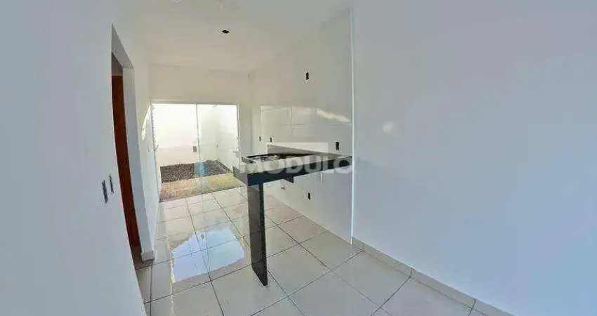 CASA RESIDENCIAL à venda, 2 quartos, 1 vaga, Shopping Park - Uberlândia/MG