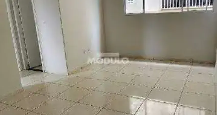 Apartamento com 2 quartos à venda na Rua Aguapé, --, Chácaras Tubalina e Quartel, Uberlândia