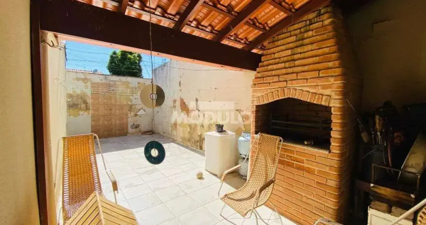 CASA RESIDENCIAL à venda, 4 quartos, 1 suíte, 2 vagas, Tubalina - Uberlândia/MG