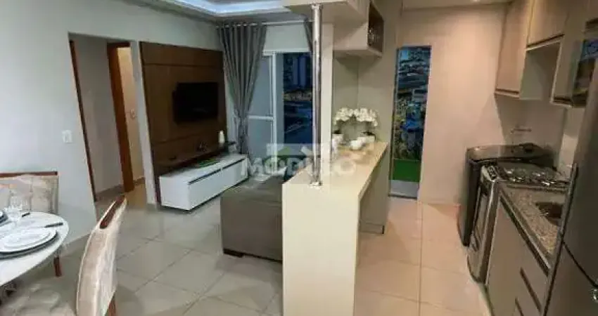 Apartamento à venda na Rua Betis, --, Laranjeiras, Uberlândia