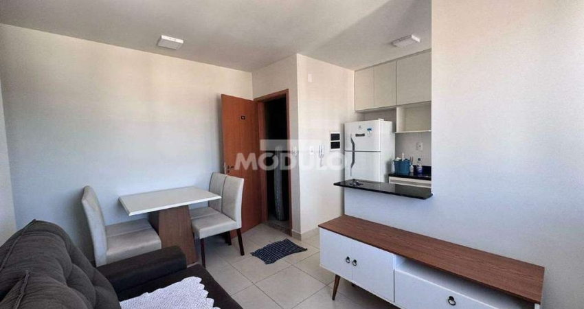 Apartamento mobiliado para locação no bairro Alto Umuarama com 2 quartos