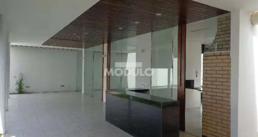 CASA RESIDENCIAL à venda, 3 quartos, 3 suítes, 4 vagas, JARDIM INCONFIDENCIA - Uberlândia/MG