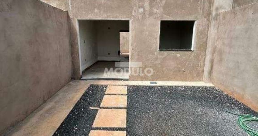 CASA RESIDENCIAL à venda, 2 quartos, 1 suíte, 2 vagas, GSP Life - Uberlândia/MG