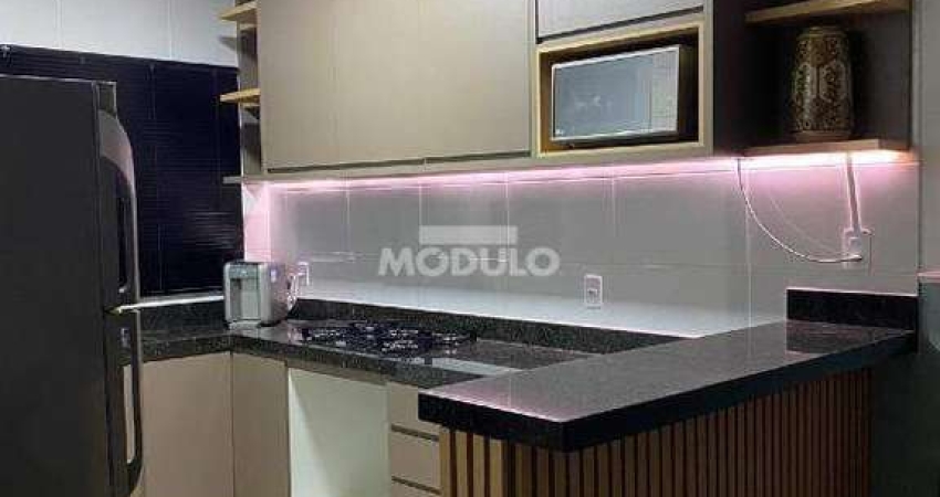 CASA RESIDENCIAL à venda, 2 quartos, 1 suíte, 2 vagas, NOVO MUNDO - Uberlândia/MG