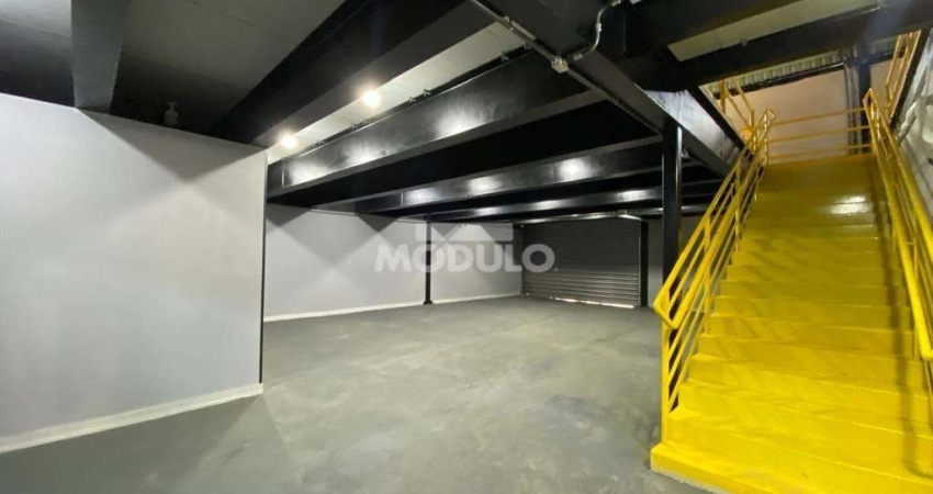 Ponto comercial para alugar na Avenida Rondon Pacheco, --, Brasil, Uberlândia