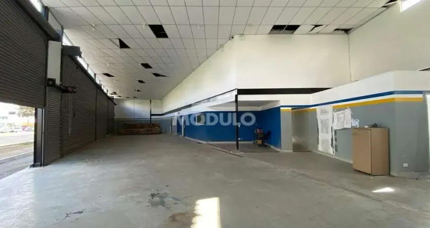 Ponto comercial para alugar na Avenida Rondon Pacheco, --, Brasil, Uberlândia